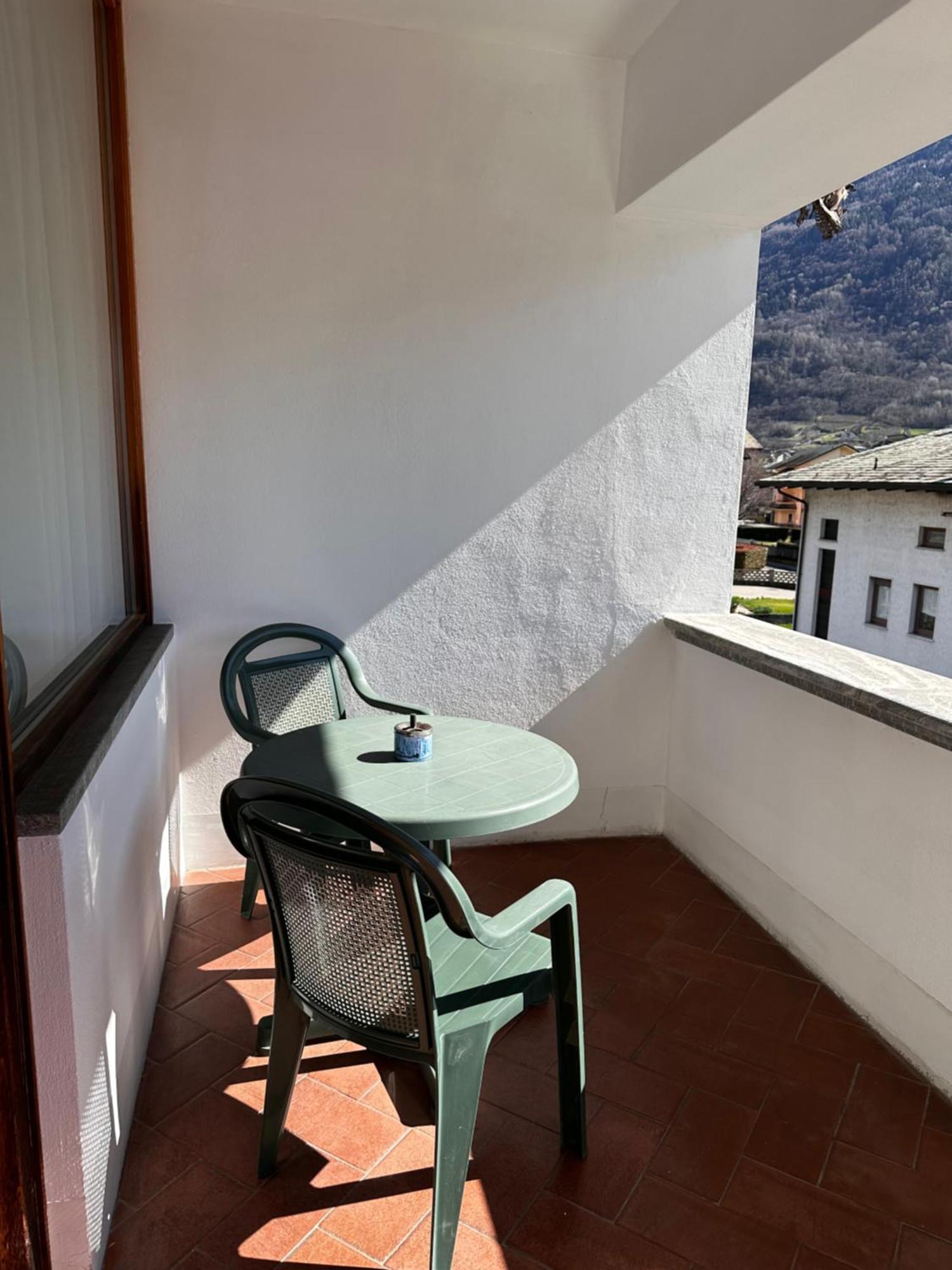 Ampio Appartamento Con Vista “Casa Magro” Tirano Exterior photo